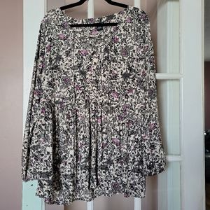 Torrid Long Sleeve Floral Lace Front Top sz 0X